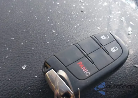 2019 Dodge Journey Se z USA, uszkodzony, nr VIN 3C4PDCBB4KT686892